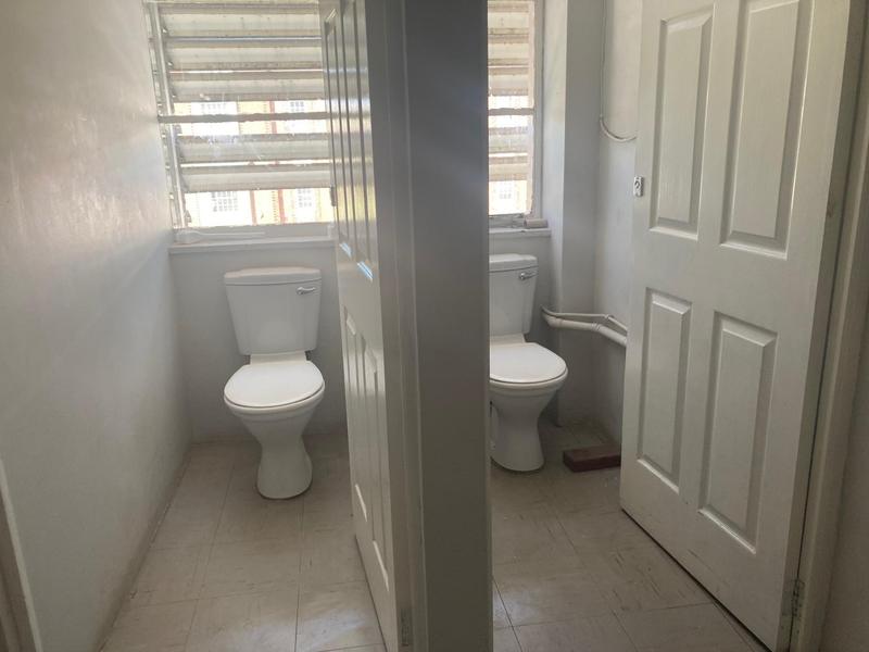 To Let Commercial Property for Rent in North End Eastern Cape